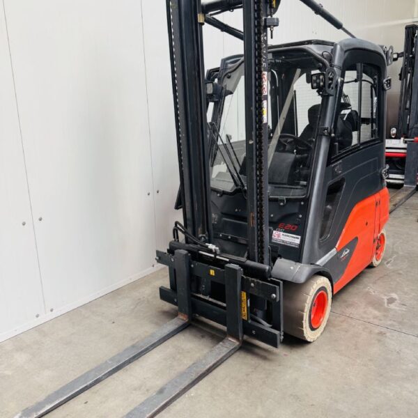 Linde E 20 PL-02 EVO Kabine Batterie Bj.17 (vermietet)