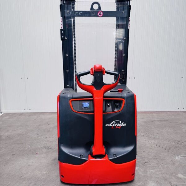 Linde L 14 i Initalhub